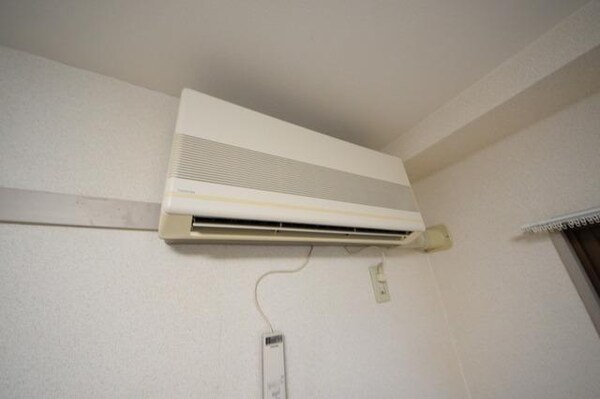 設備(エアコン完備)