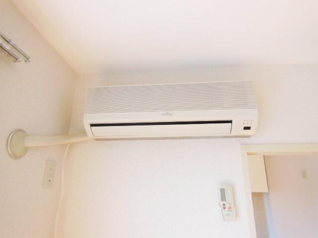 物件内観写真20　(☆暑いも寒いもこの１台で☆)