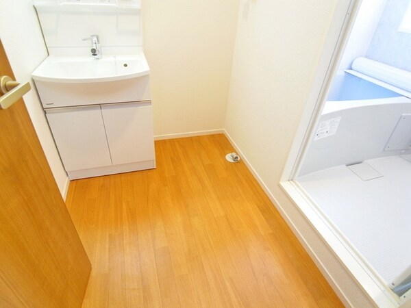 その他(♪室内洗濯機置場なので冬場も安心！♪)