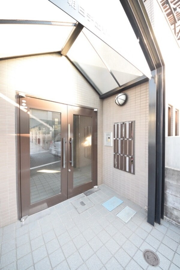 エントランス(エントランス)