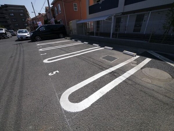 駐車場(駐車場)