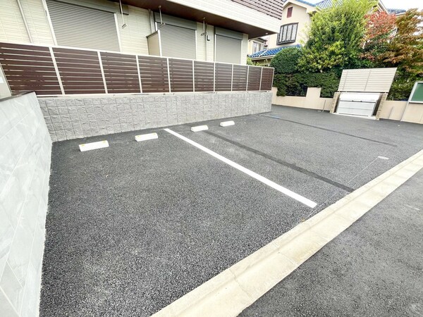 駐車場(駐車場)