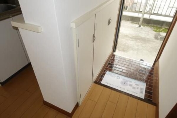玄関(★別部屋参考写真★)