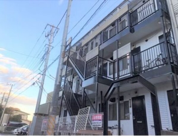 エントランス(外観)