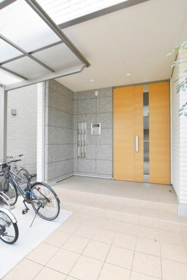 エントランス(★★エントランス★★)
