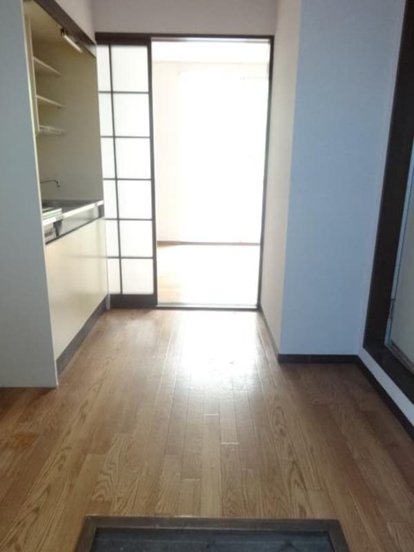 玄関(★別部屋参考写真★)