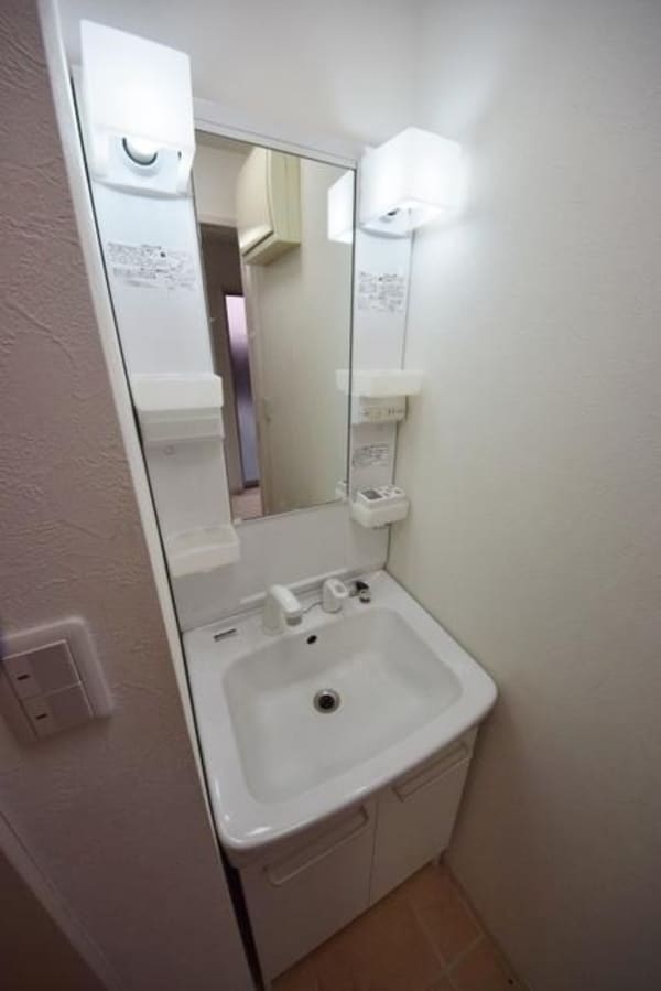 洗面(★★シャンプードレッサー付の独立洗面台★★)