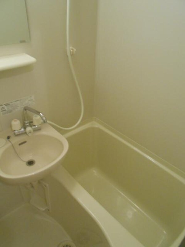 バス／シャワールーム等(★★バスルーム★★)