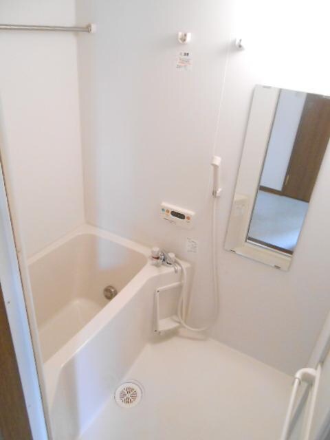 バス／シャワールーム等(★★追い焚き機能付★★)