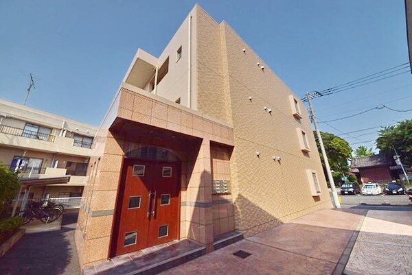 外観(★オートロック付きマンションです★)