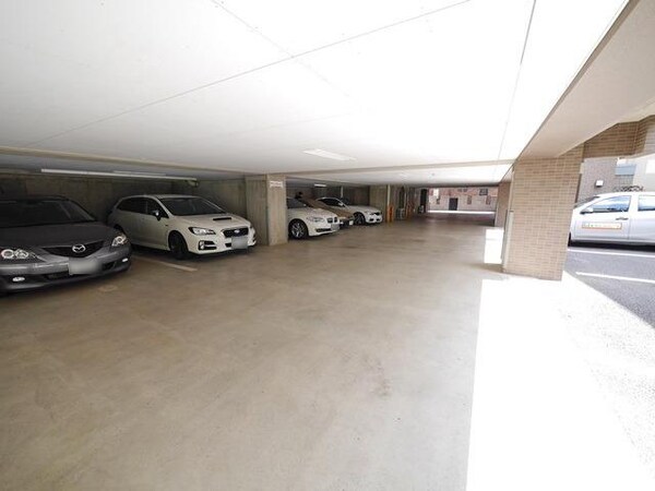駐車場(★敷地内駐車場★)