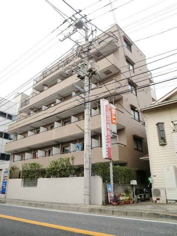 外観(★最寄駅まで徒歩３分！★)