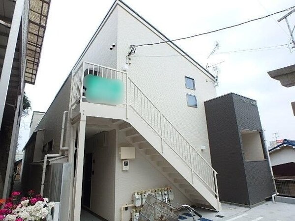 エントランス(★オシャレな外観★)