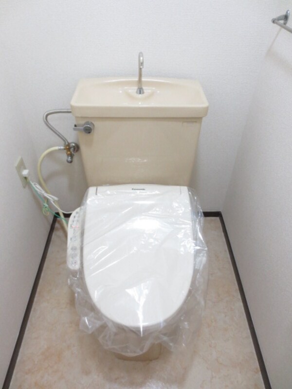 トイレ(※同施工、別部屋参照)