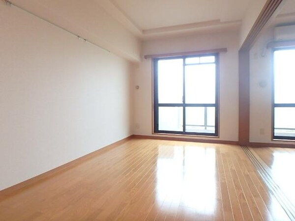 寝室(★洋室約7.6帖★)