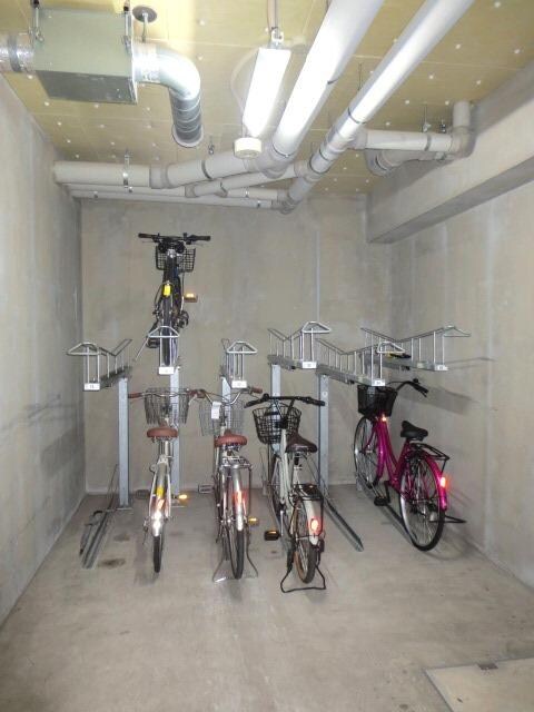 物件内観写真17　(★駐輪スペース！★)