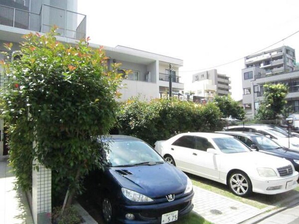 駐車場(駐車場)