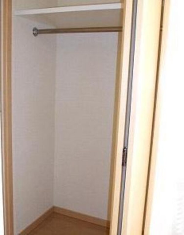 収納(クローゼット)