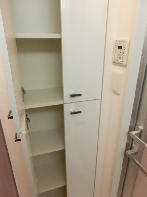 設備(★女性にうれしい脱衣所にリネン庫完備★)