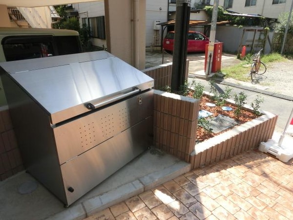 共有部分(敷地内ごみ置場)