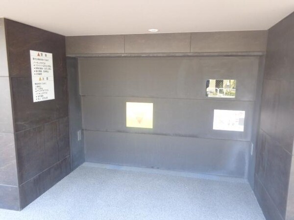 駐車場(駐車場)