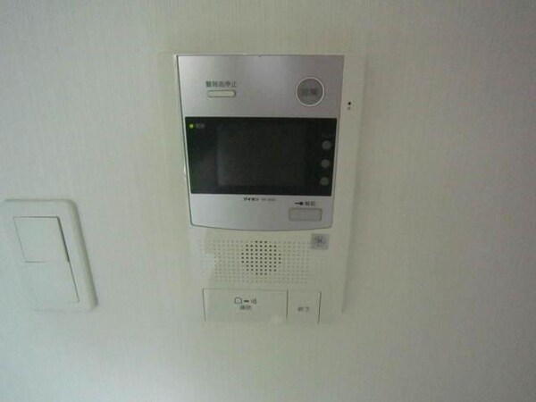 設備(ＴＶモニター付きインターホン)