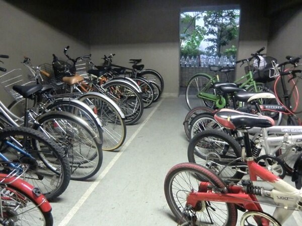 共有部分(敷地内駐輪場)