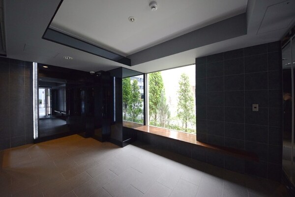 ロビー(エントランスロビー)