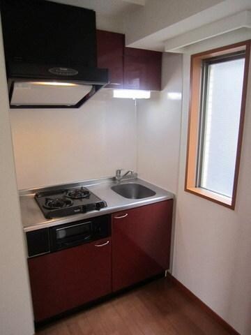 物件内観写真3　(２口グリル付きシステムキッチン)