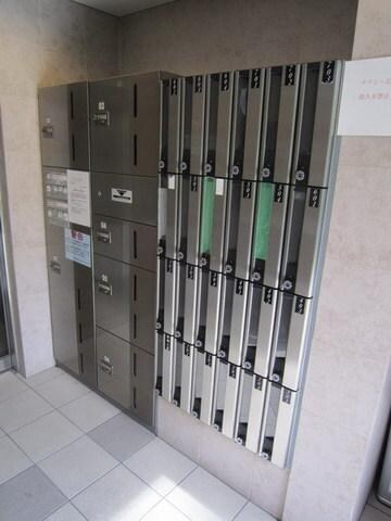 物件内観写真14　(メールボックス)
