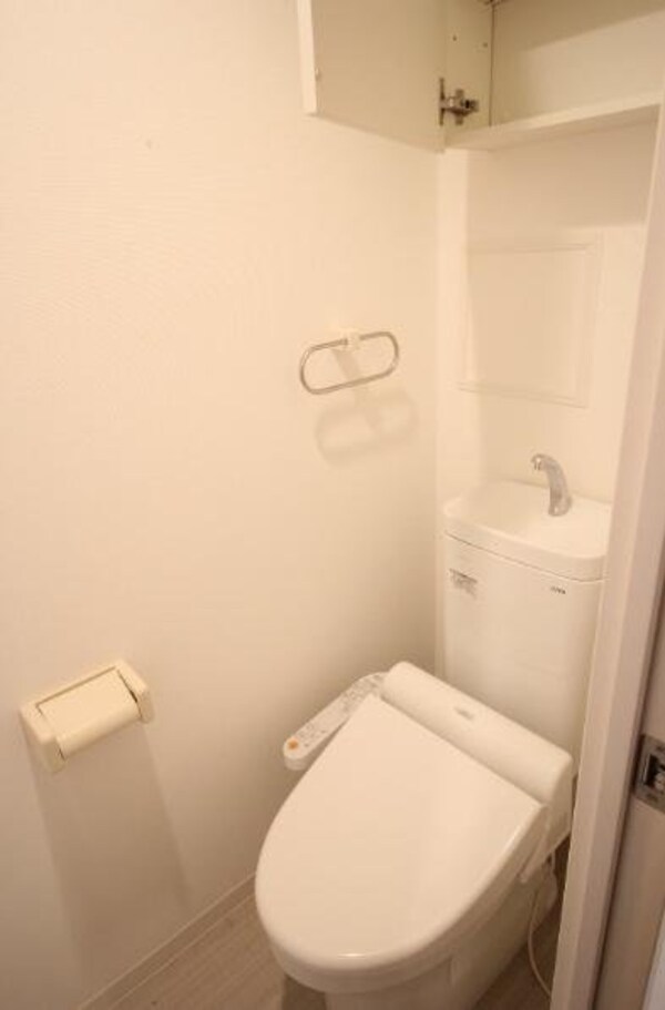 トイレ(トイレ)