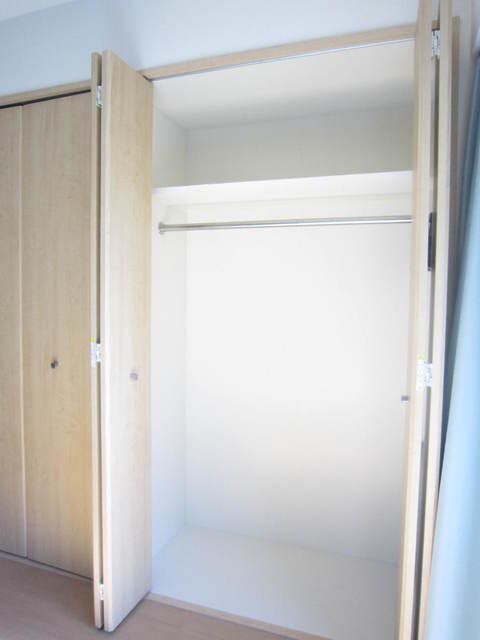 物件内観写真16　(クローゼット)