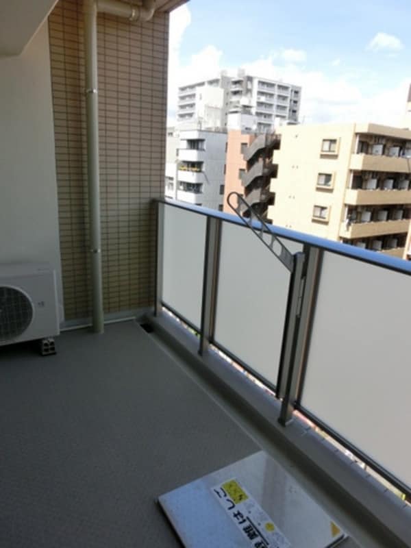 バルコニー(開放感のあるバルコニー)