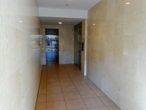 エントランス(ロビー)