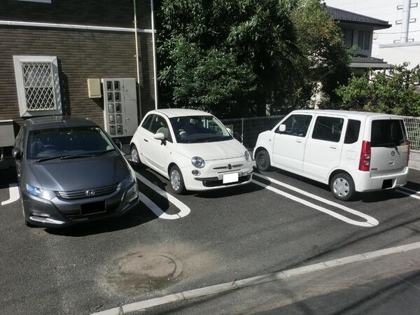 駐車場(★敷地内駐車場あり★)