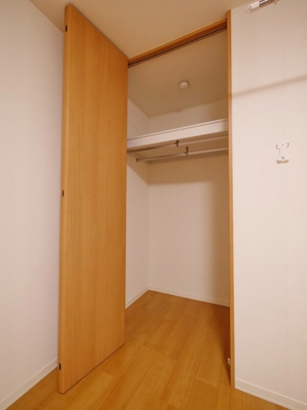 収納(★便利な大型クローゼット★)