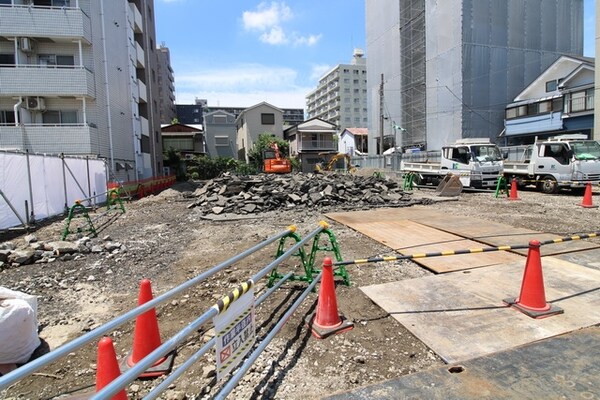 駐車場(駐車場)