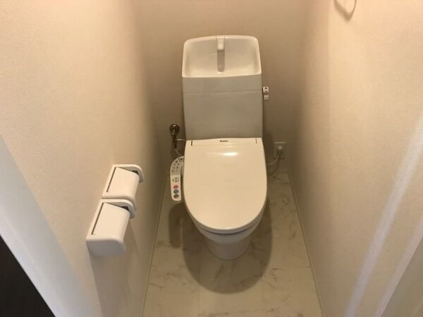 トイレ(建築中のため、同施工物件の参考写真です)