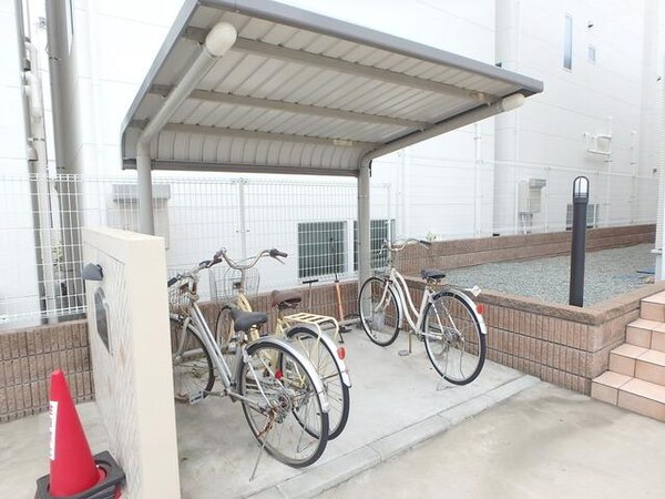 共有部分(★屋根付き駐輪場★)