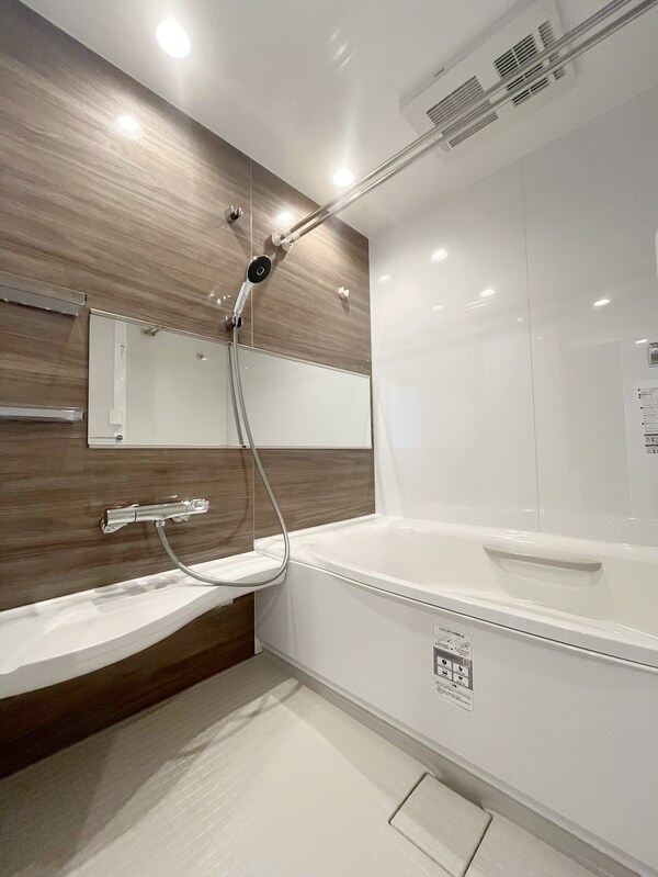 バス／シャワールーム等(バス／シャワールーム等)