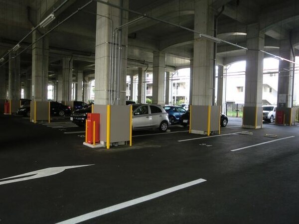 駐車場(★敷地内駐車場です★)