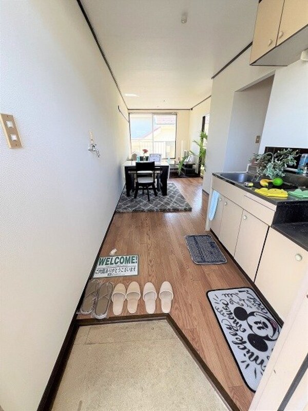 玄関(モデルルーム)