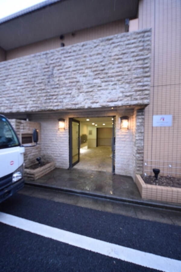 エントランス(★お問い合わせはお早めに★)