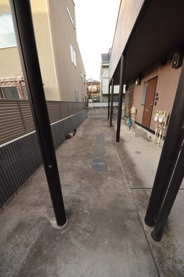 共有部分(軽量鉄骨造です)