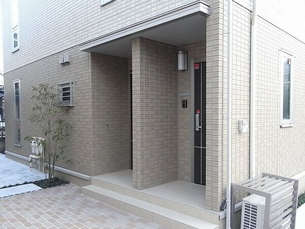 エントランス(建物入口)