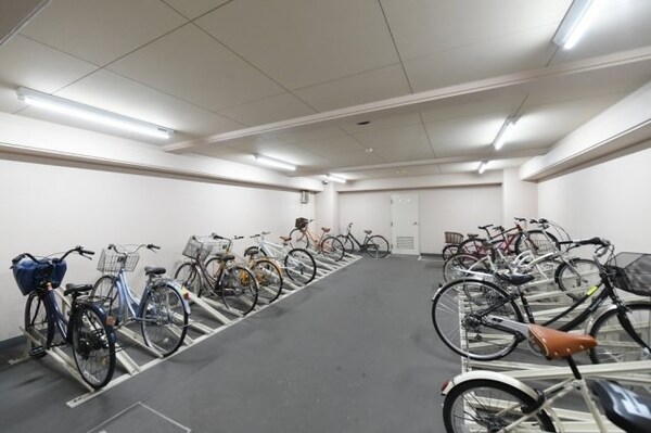 駐車場(駐車場)