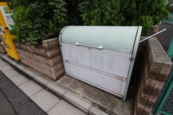 共有部分(ごみ置き場)