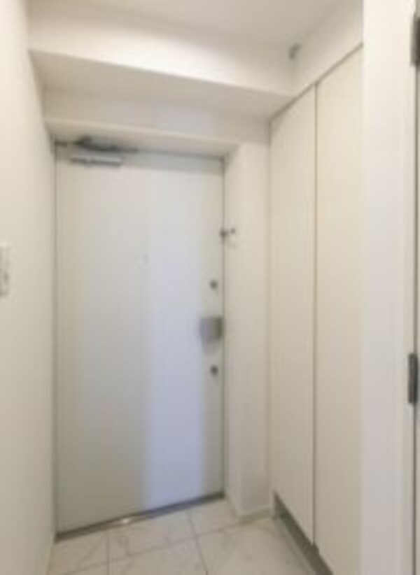 玄関(玄関)