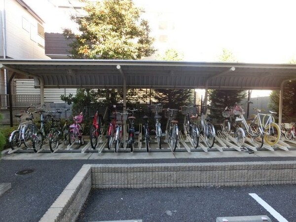 共有部分(★屋根付きの駐輪場★)