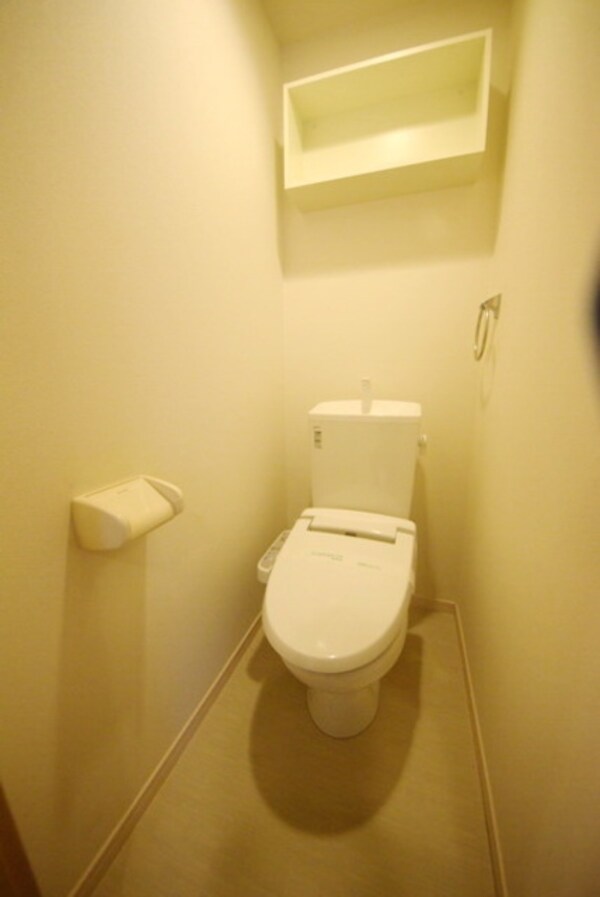 トイレ(★温水洗浄付き洋式トイレです★)